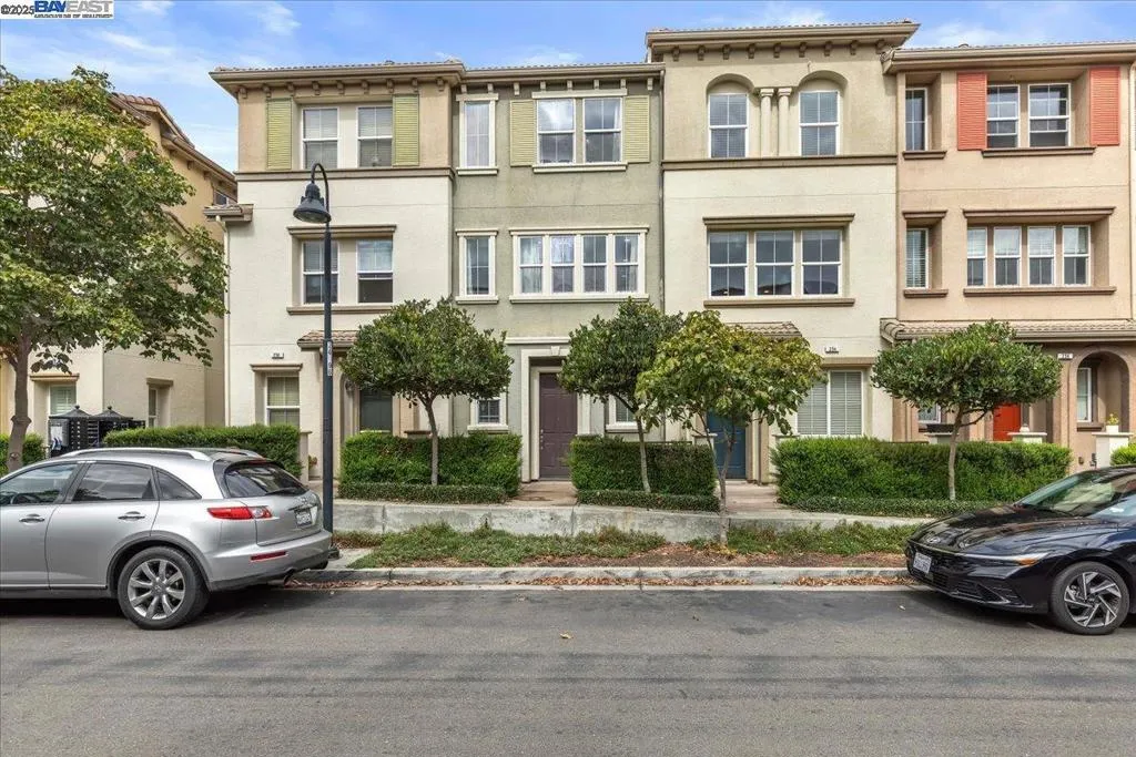 252 Sullivan Way, Hayward, California 94541 home-pic-0